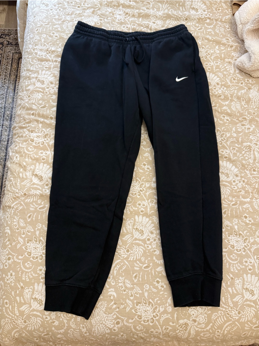 Nike Black Pull-On Athletic Joggers with Swoosh
